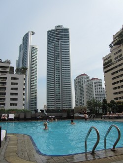 bangkokPoolRembrand