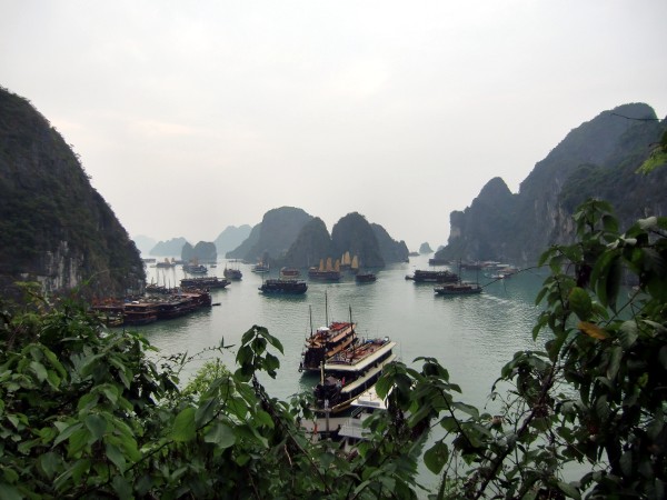 halongSchiffe