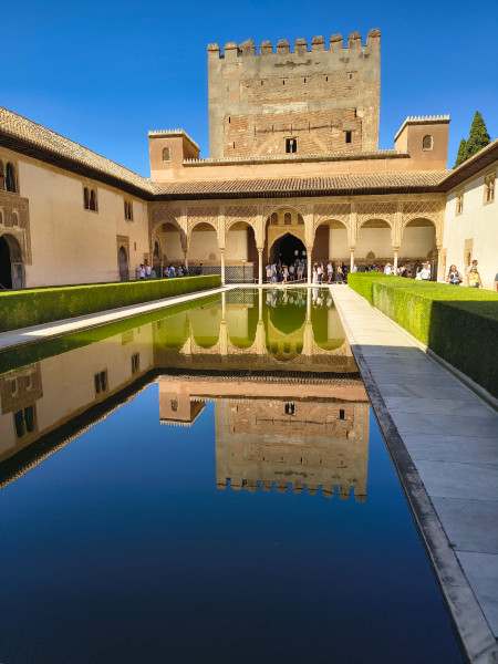 Der Nazaridenpalast in der Alhambra