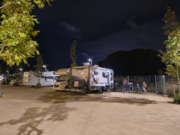 Der Parkplatz in Tarragona - zweckmäßig, aber günstig
